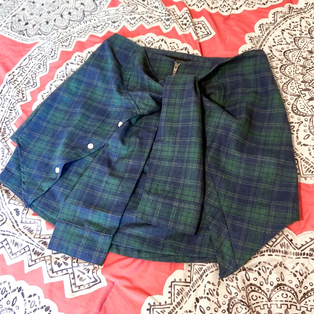 NWT Unique Flannel Mini Skirt